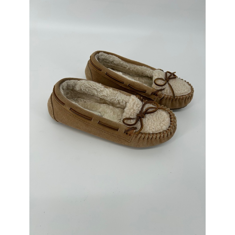 Minnetonka Moccasin Slippers Women 6M Tan Excellent Faux Fur Lined Suede 40452